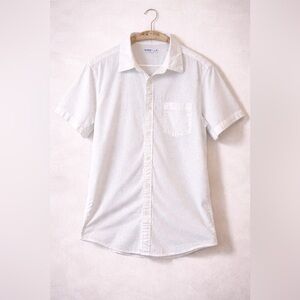 Sonoma White Triangle Print Button-Up Shirt | Modern Casual Vacation Core | M